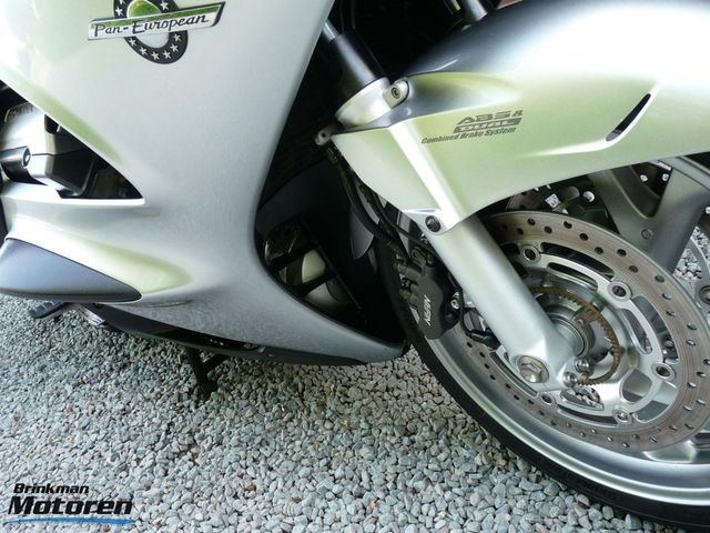 honda - st-1300-pan-european-abs