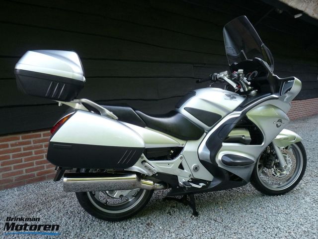 honda - st-1300-pan-european-abs