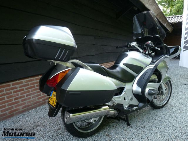 honda - st-1300-pan-european-abs