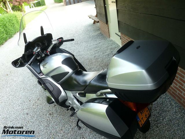 honda - st-1300-pan-european-abs