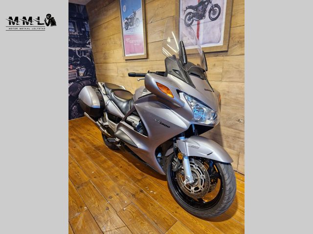 honda - st-1300-pan-european-abs