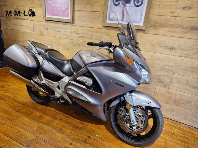 honda - st-1300-pan-european-abs