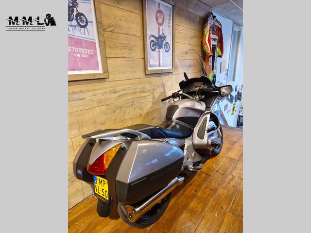 honda - st-1300-pan-european-abs