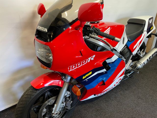 honda - vf-1000-r