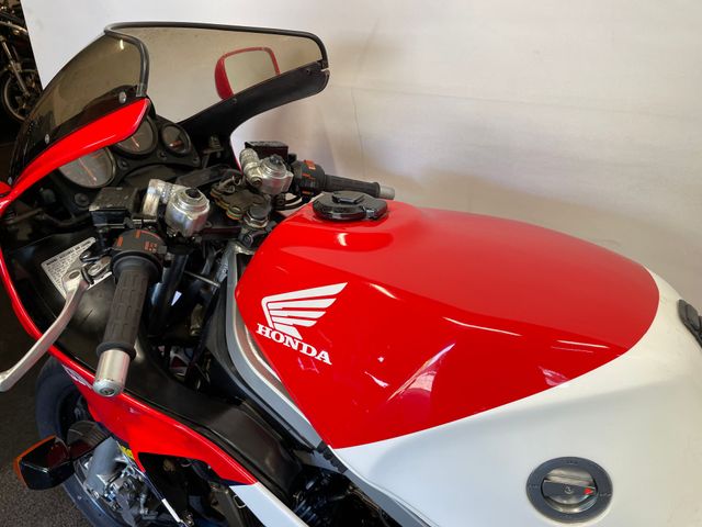honda - vf-1000-r