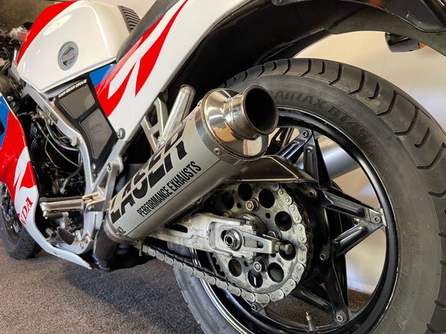 honda - vf-1000-r