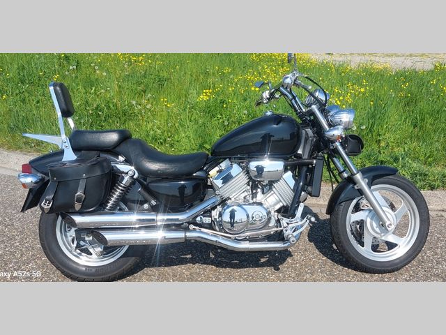 honda - vf-750-c