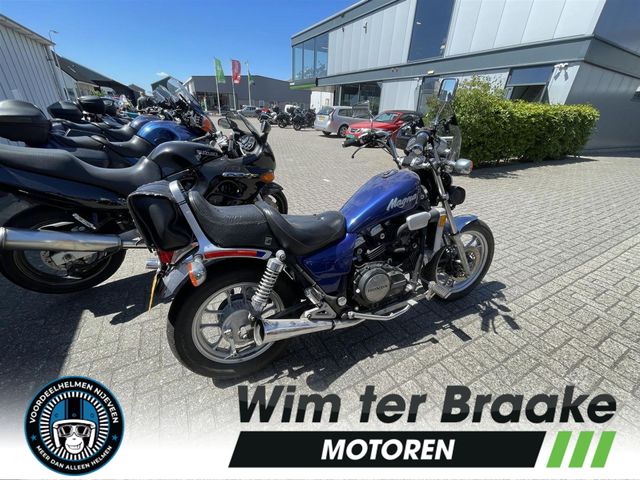 honda - vf-750-c-magna