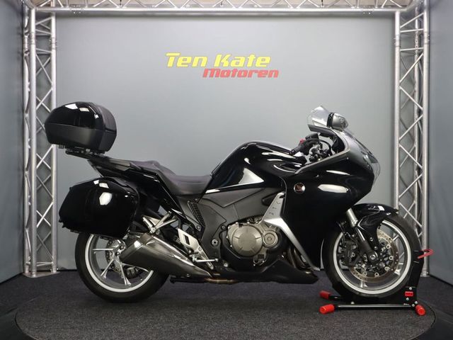 honda - vfr-1200-f