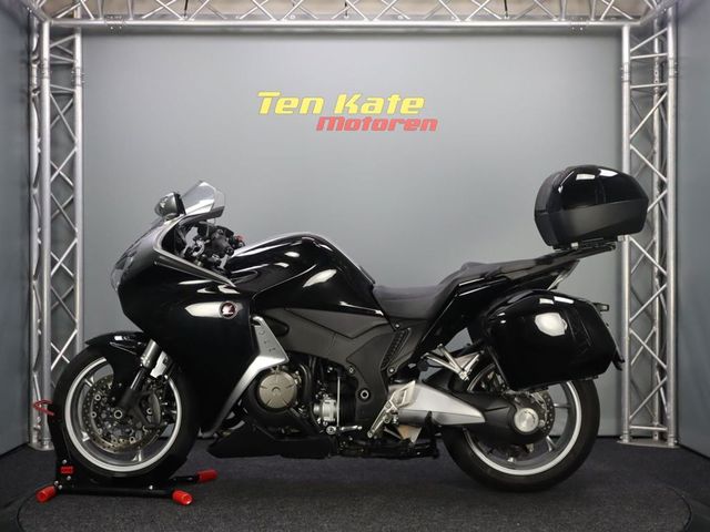 honda - vfr-1200-f