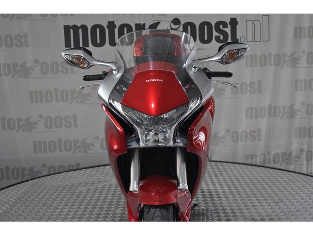 honda - vfr-1200-f