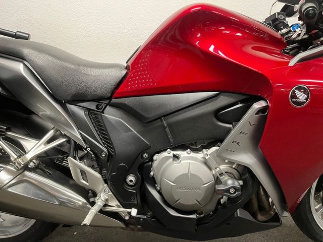 honda - vfr-1200-f-c-abs