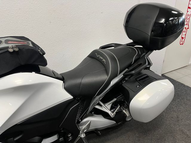 honda - vfr-1200-f-dct-c-abs