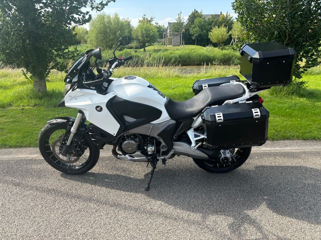 honda - vfr-1200-x-crosstourer