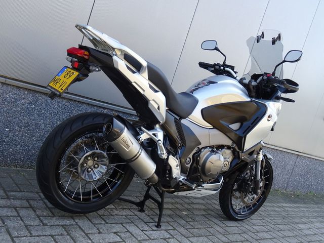 honda - vfr-1200-x-crosstourer