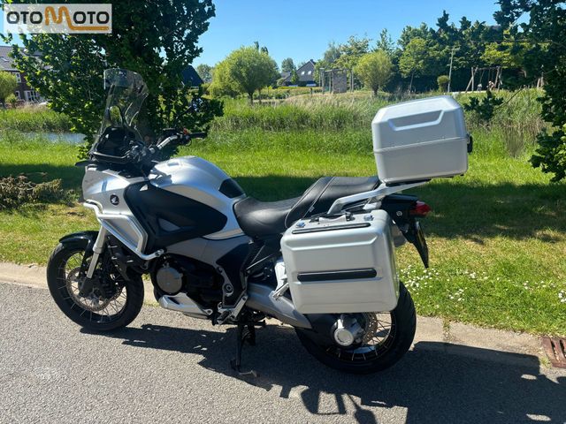 honda - vfr-1200-x-dct-crosstourer