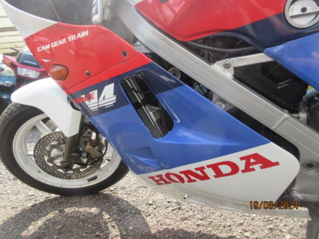 honda - vfr-400-r