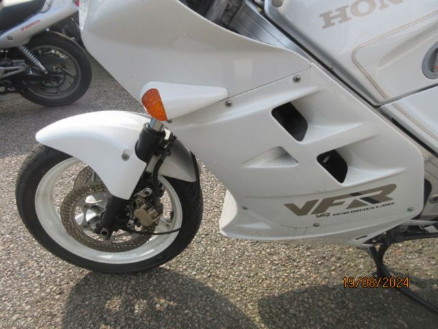 honda - vfr-750-f