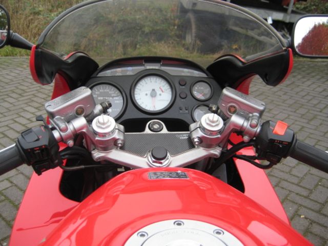 honda - vfr-750-f