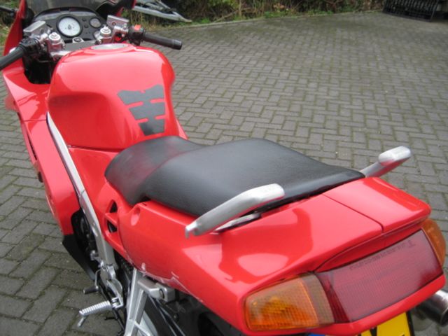 honda - vfr-750-f