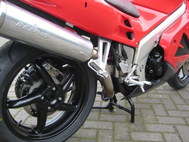 honda - vfr-750-f