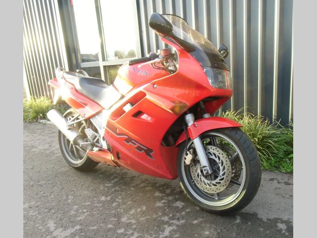 honda - vfr-750-f