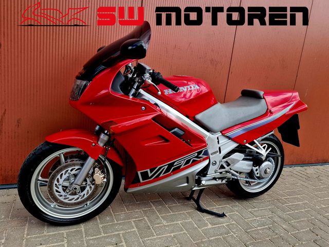 honda - vfr-750-f