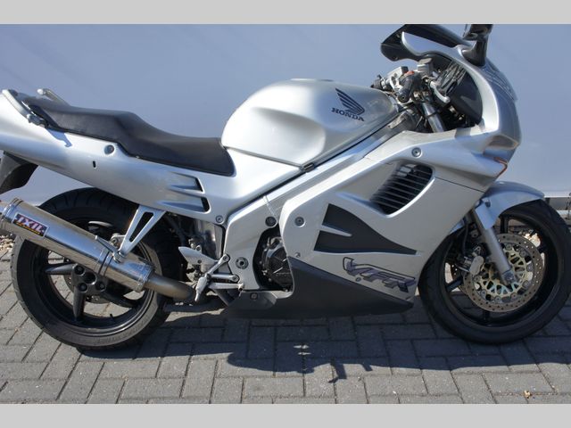 honda - vfr-750-f