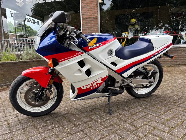 honda - vfr-750-f