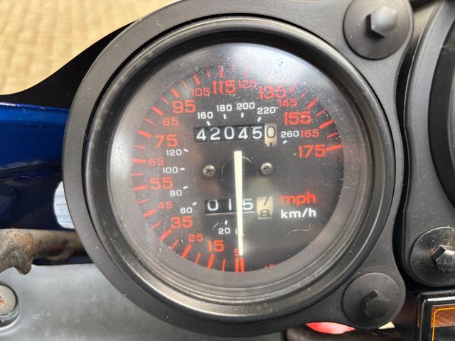 honda - vfr-750-f