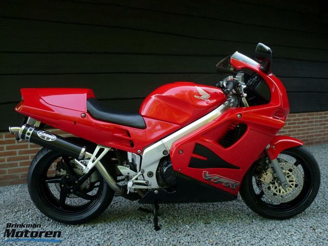 honda - vfr-750-f
