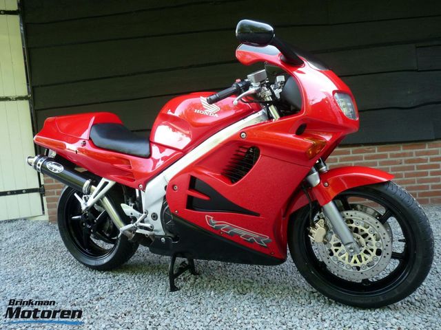 honda - vfr-750-f