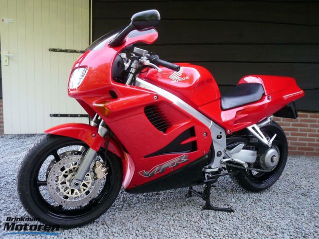 honda - vfr-750-f