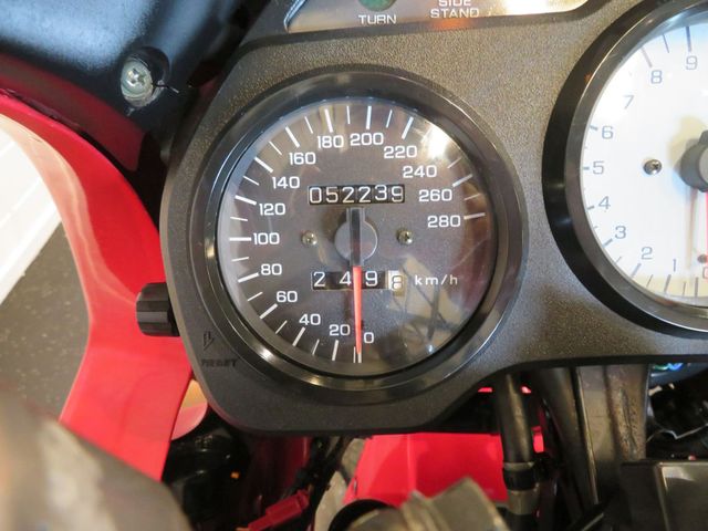 honda - vfr-750-f