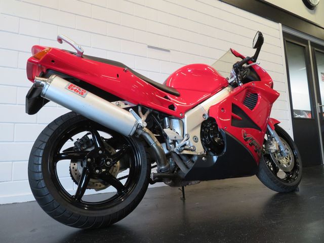 honda - vfr-750-f
