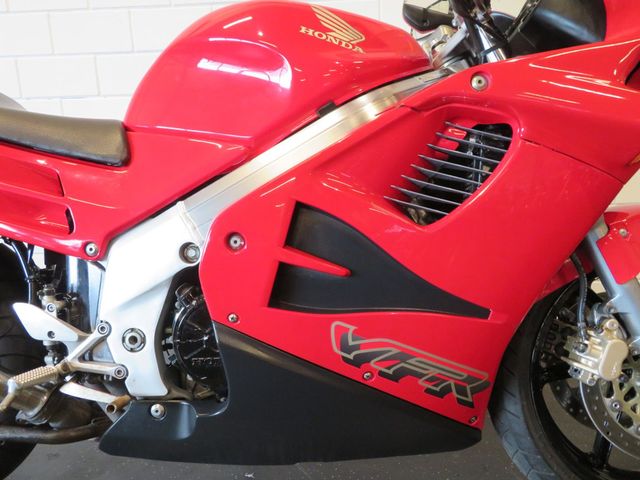 honda - vfr-750-f
