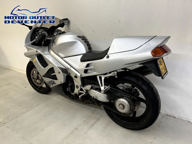 honda - vfr-750-f
