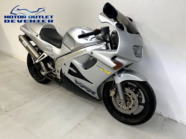 honda - vfr-750-f