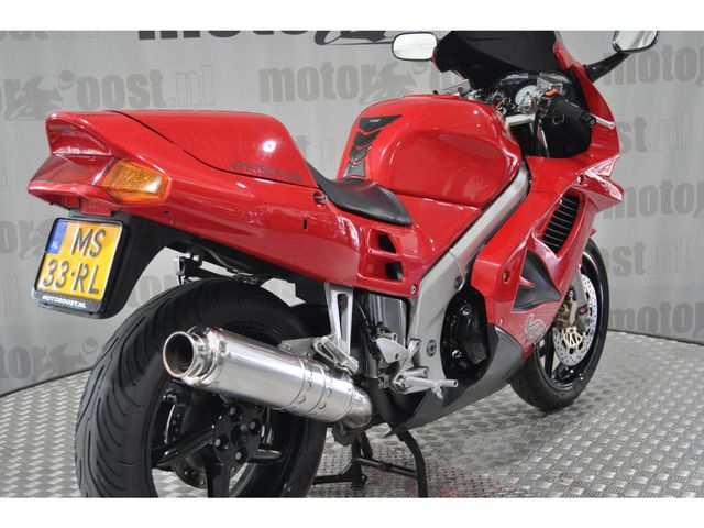 honda - vfr-750-f