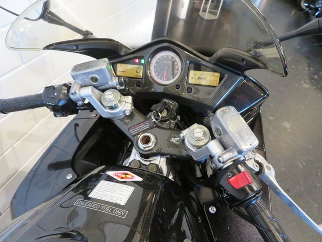 honda - vfr-800