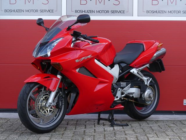 honda - vfr-800