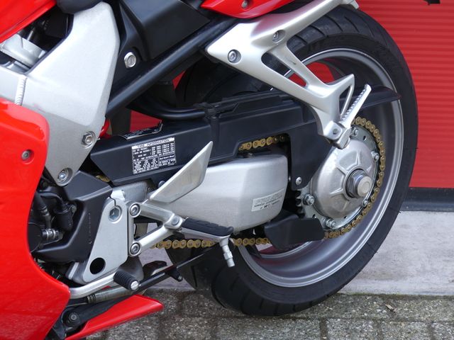 honda - vfr-800