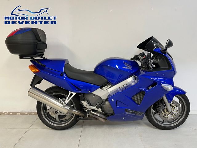 honda - vfr-800