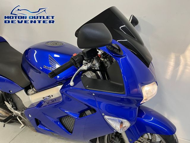 honda - vfr-800