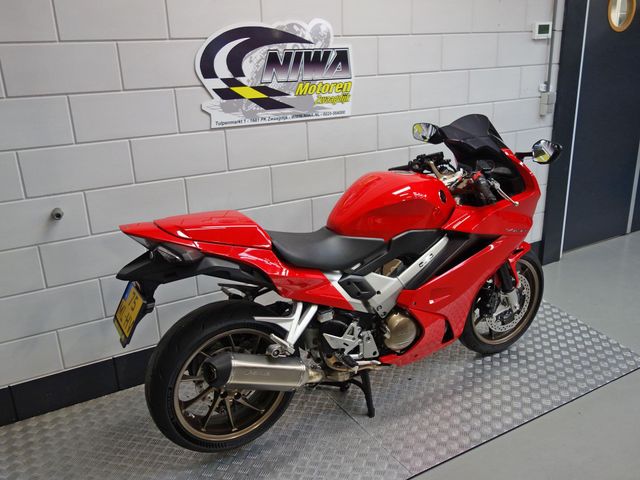 honda - vfr-800