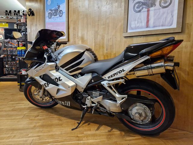 honda - vfr-800