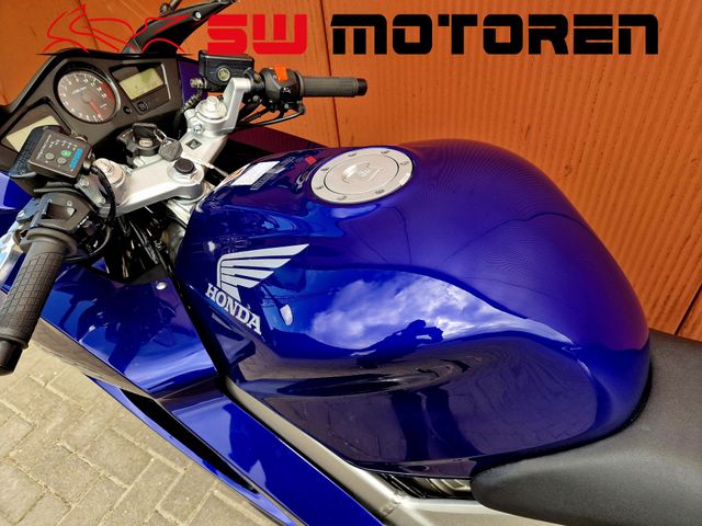 honda - vfr-800
