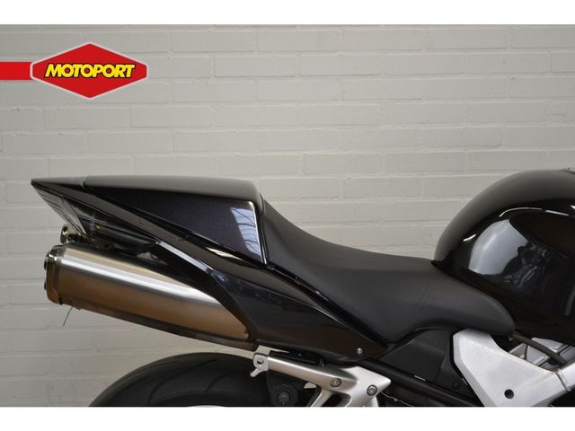 honda - vfr-800