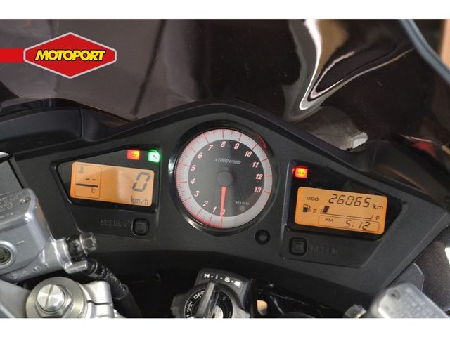honda - vfr-800