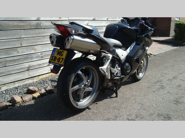 honda - vfr-800-f-vtec-abs